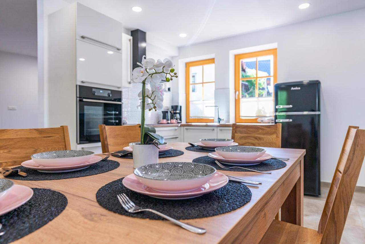 Holiday House Zupanc بوينج المظهر الخارجي الصورة