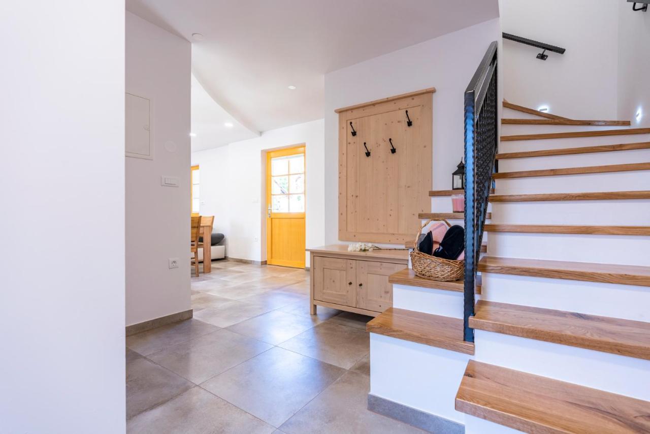 Holiday House Zupanc بوينج المظهر الخارجي الصورة