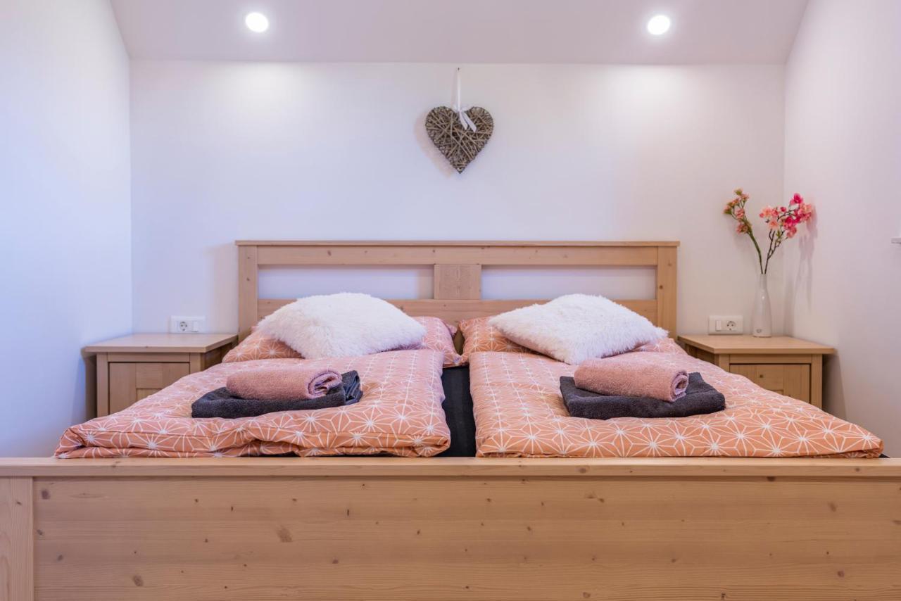 Holiday House Zupanc بوينج المظهر الخارجي الصورة